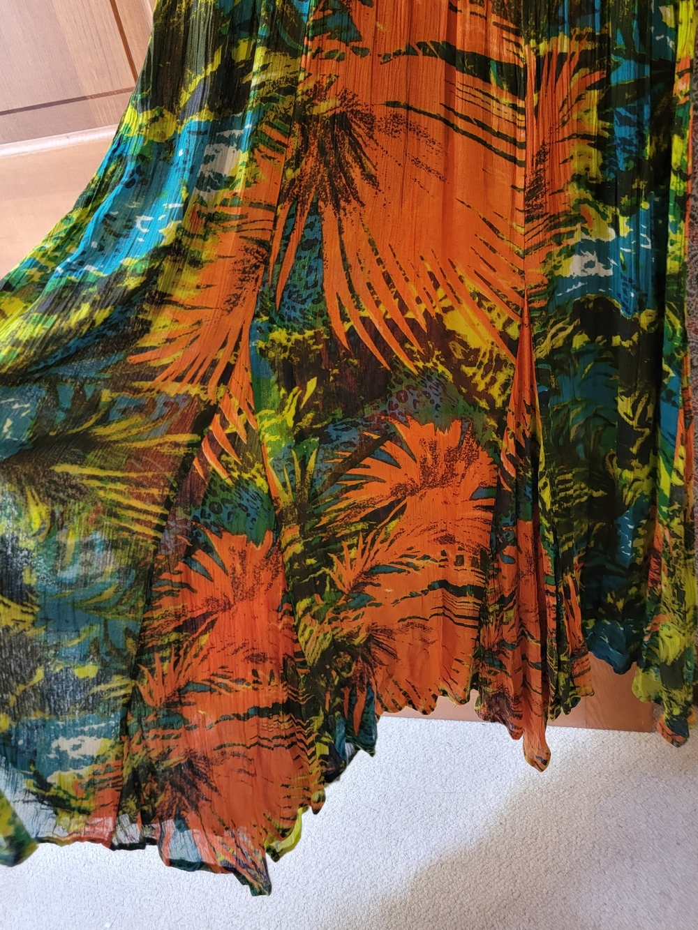 Vintage 90s PHOOL Boho Crinkle Rayon Abstract Maxi Dress Handkerchief Hem Large - Picture 3 of 14